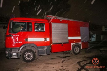 В Днепре горел склад с надгробными памятниками