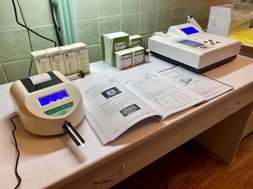 Запорожцы собрали деньги на оборудование для лечения больных коронавирусом детей - фото