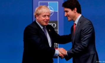 Великобритания и Канада заключили соглашение о свободной торговле