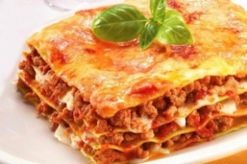 Рецепт выходного дня. Итальянская кухня: лазанья с мясным фаршем и пармезаном