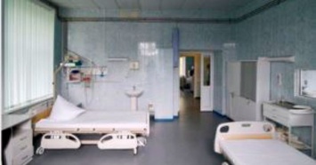 В ковидной больнице Новосибирска выпал из окна пациент