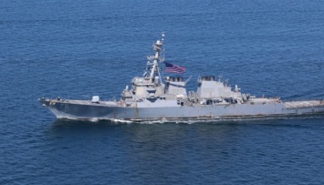 К Черному морю направляется американский эсминец USS Donald Cook