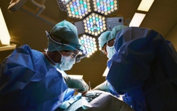 Херсонские кардиохирурги освоили уникальную операцию по протезированию аорты