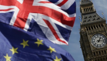 Лондон возобновляет Brexit-переговоры с Брюсселем в виртуальном режиме