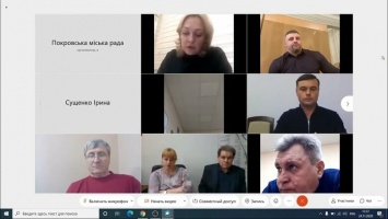 В режиме online: Покровске состоялась последняя сессия городского совета