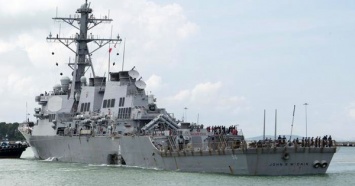 Седьмой флот США отверг сообщение Минобороны РФ о том, что американский эсминец был вытеснен российским кораблем