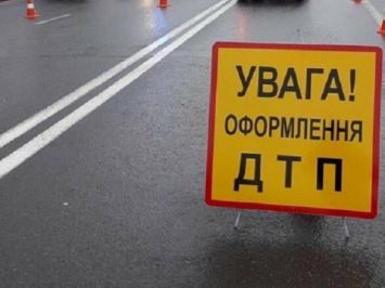 В Мариуполе водитель автомобиля сбил пешехода и скрылся