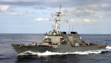 Россия пригрозила протаранить корабль США в Японском море