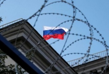 США введут санкции против трех российских компаний
