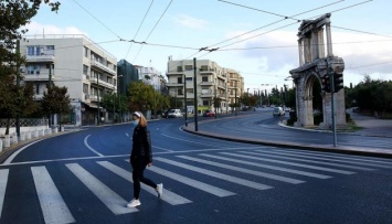 Греция продлила карантин из-за пандемии