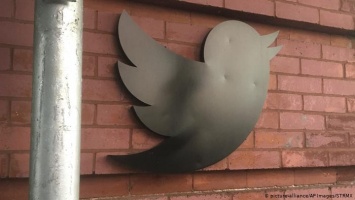 В РФ приставы добиваются от Twitter уплаты миллионного штрафа