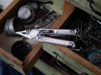 Скидки для настоящих мужчин: как выгодно купить ножи и мультитулы