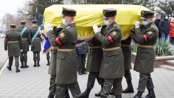 В Фастове попрощались с украинским военным Минкиным, который погиб от пули снайпера (ФОТО)