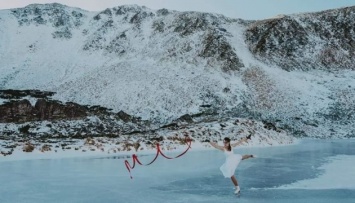 Украинская инструктор станцевала на коньках на замерзшем Бребенескуле
