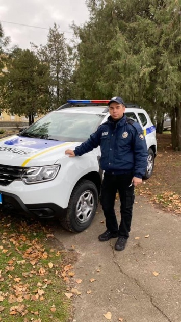 Офицер полиции Семеновской ОТГ получил служебный автомобиль (ФОТО)