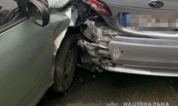 В Киеве водитель такси заснул за рулем, - пассажирка погибла (фото)
