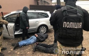 Под Киевом иностранцы подожгли автомобиль ресторатора