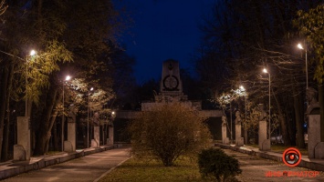 Какие тайны хранит ночной Севастопольский парк в Днепре