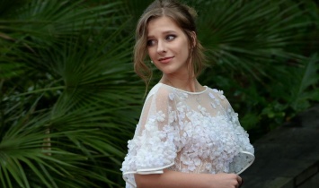 Лиза Арзамасова найдет счастье у режиссера-дебютантки