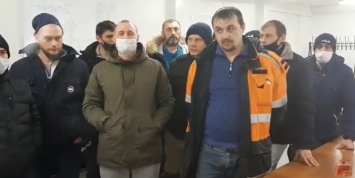 Строители "Силы Сибири" объвили забастовку