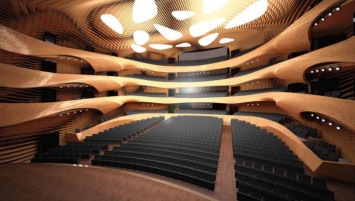В оккупированном Севастополе австрийцы строят оперный театр - Киев готовит санкции