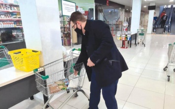 В симферопольских супермаркетах снова появятся «тележки добра»