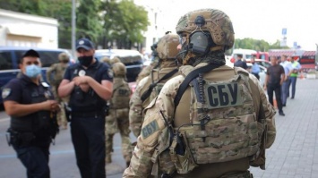 Троих боевиков фейковой «ДНР» объявили в международный розыск (ФОТО)