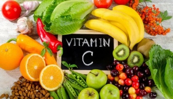 Камни в почках и инсульт: диетолог предостерегает от бесконтрольного приема витамина С