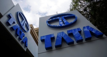 Tata Motors поставляет автомобили клиентам в прозрачных «пузырях»