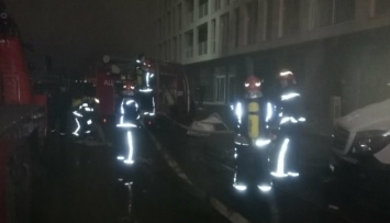На столичном Подоле горела многоэтажка: эвакуировали десять человек