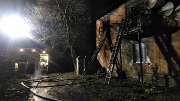 Масштабный пожар в Кривом Роге. Повреждено шесть квартир