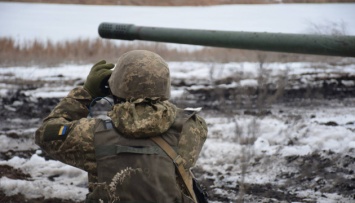 Оккупанты стреляли возле Водяного и дистанционно минировали позиции ВСУ
