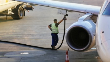 50% парниковых выбросов от самолетов приходится всего на 1% пассажиров