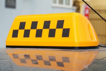 С 1 декабря изменили тарифы службы такси ДНР