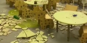 В открытом неделю назад кемеровском детском саду обрушился потолок