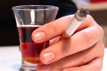 Ученые определили безвредную дозу алкоголя в период самоизоляции