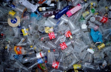 Coca-Cola, Roshen и PepsiCo: активисты назвали топ-10 брендов в Украине, которые загрязняют окружающую среду пластиком