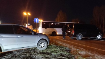 В Подгородном задержали около 15 человек: проезд перекрыт