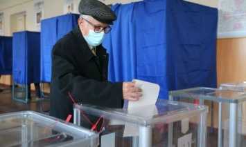 "Опора" рассказала сколько мандатов получили нардепы на местных выборах
