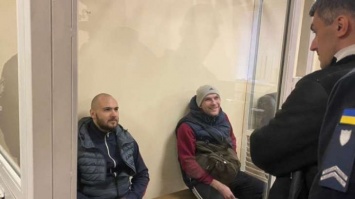 Суд отпустил "хулиганов", напавших на одесского активиста, так как они были на войне