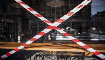 В Чехии власти сократили время работы ресторанов до восьми вечера