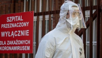 В Польше от коронавируса умер политик, называвший пандемию «мошенничеством»