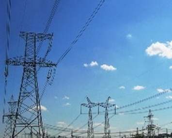 НКРЭКУ снизила тариф на передачу электроэнергии с января