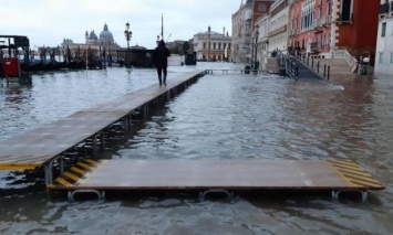 Венеция оказалась под водой из-за мощных осадков