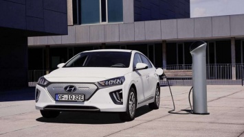 Новый электрокар Hyundai Ioniq 5 попался фотошпионам в Милане