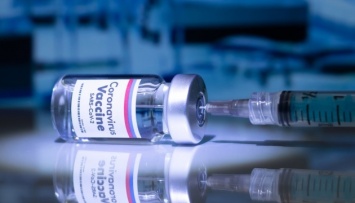 Первая вакцина от коронавируса пройдет авторизацию в ЕС до конца года