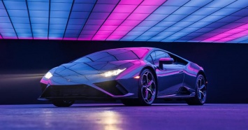 Lamborghini и Леди Гага разыграют суперкар за 16 млн рублей