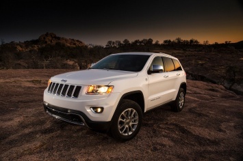 Новый Jeep Grand Cherokee 2022 года засветился на дороге в США