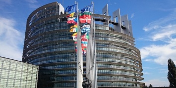 В Евросоюзе решили всерьез взяться за регулирование "цифрового" законодательства