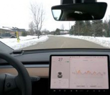 Блогер проверил эффективность электрокара Tesla Model Y с холодной батареей